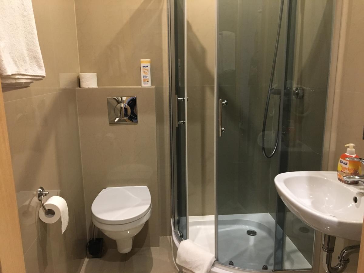 4 Pokoje Apartman Poznań Kültér fotó