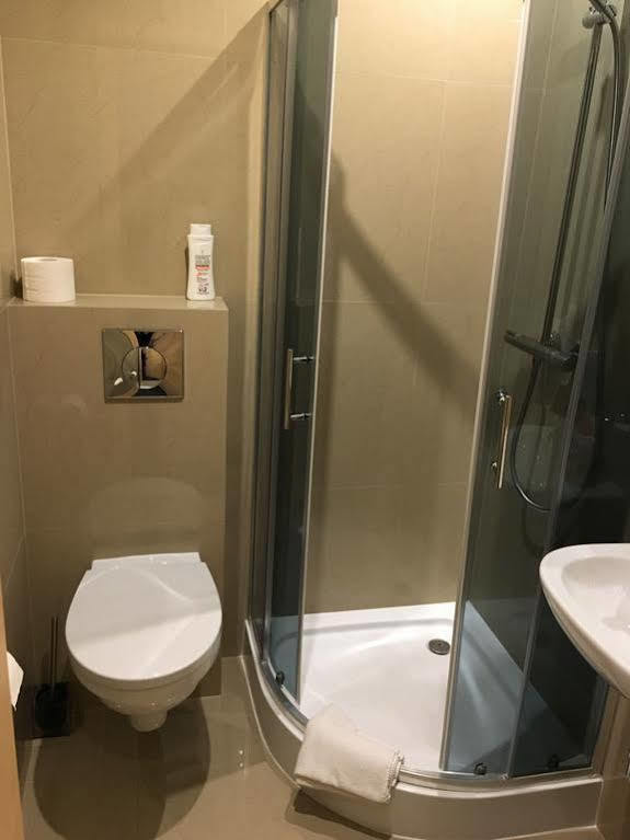 4 Pokoje Apartman Poznań Kültér fotó