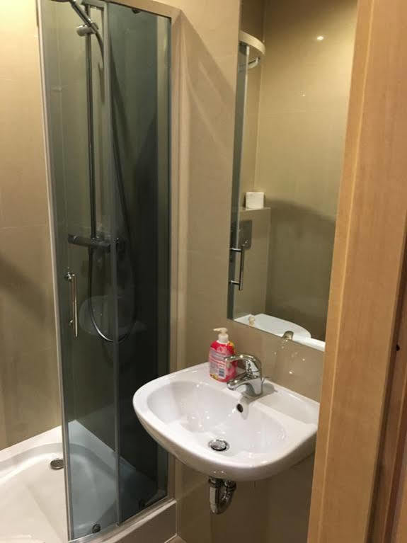 4 Pokoje Apartman Poznań Kültér fotó